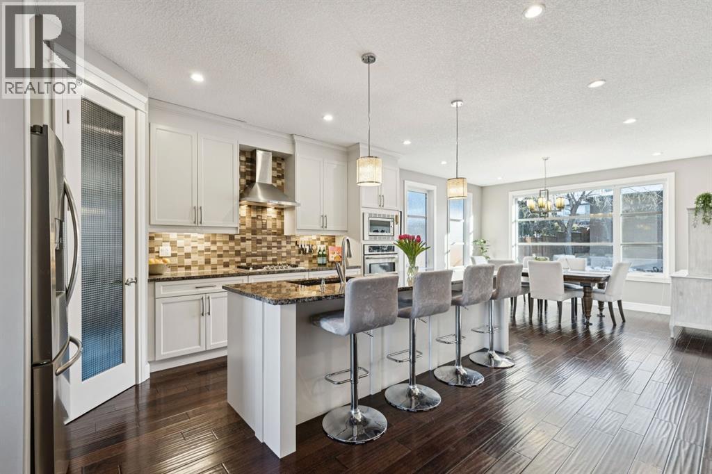 Single Family House for Sale in   Avenue NW Montgomery Calgary 