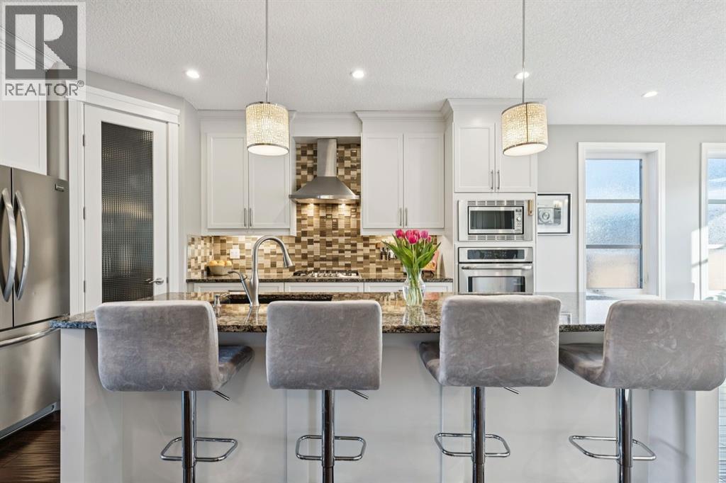 Single Family House for Sale in   Avenue NW Montgomery Calgary 