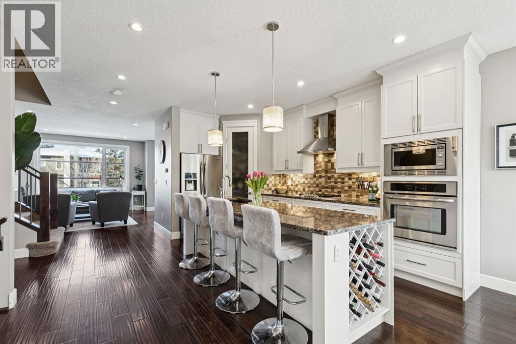 Single Family House for Sale in   Avenue NW Montgomery Calgary 