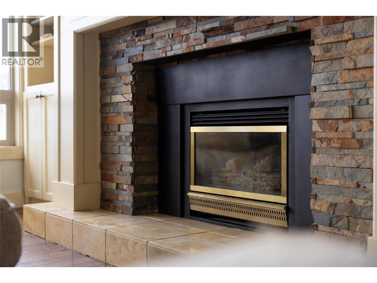 8705 Kalview Drive, Coldstream