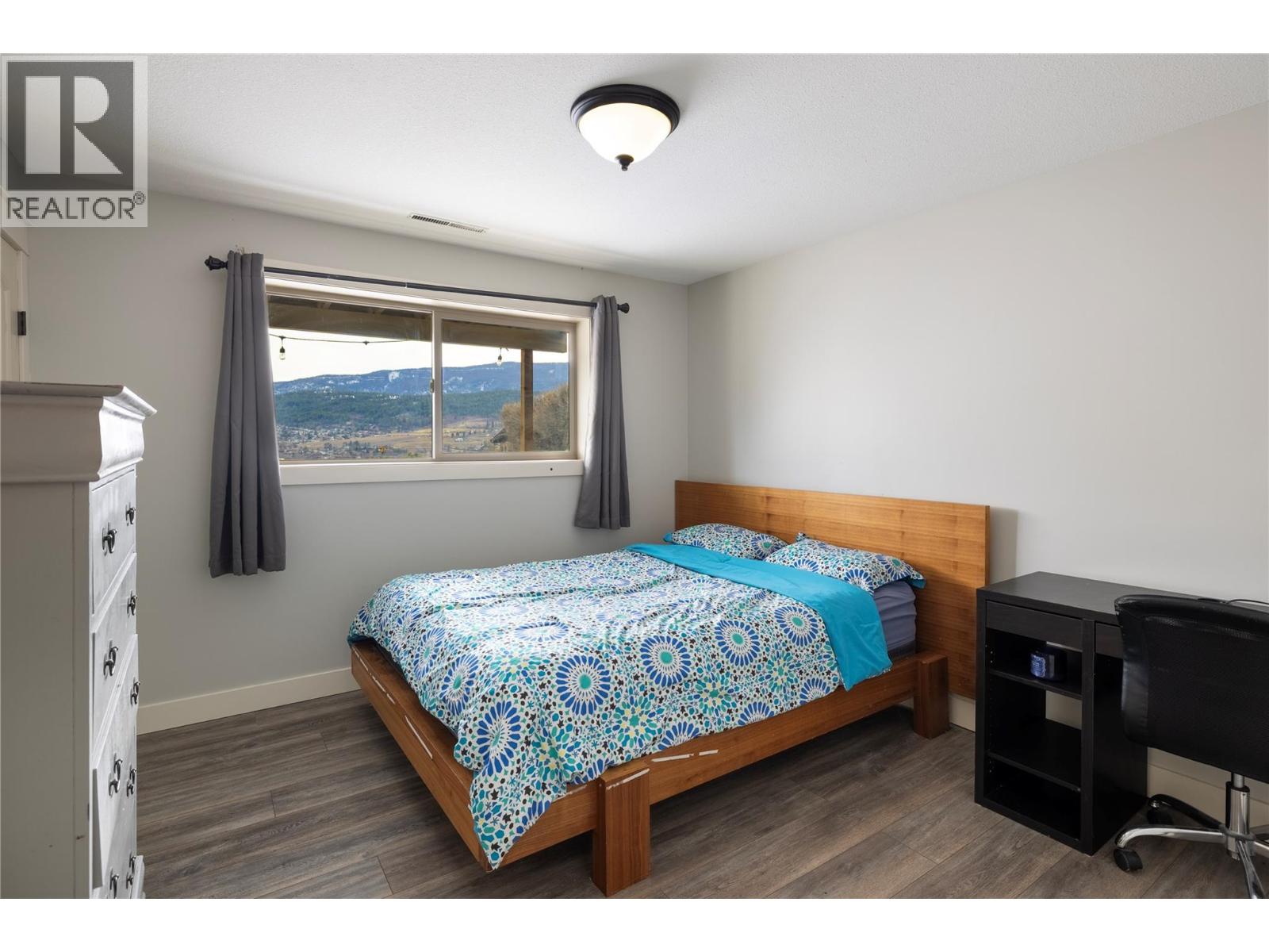 8705 Kalview Drive, Coldstream