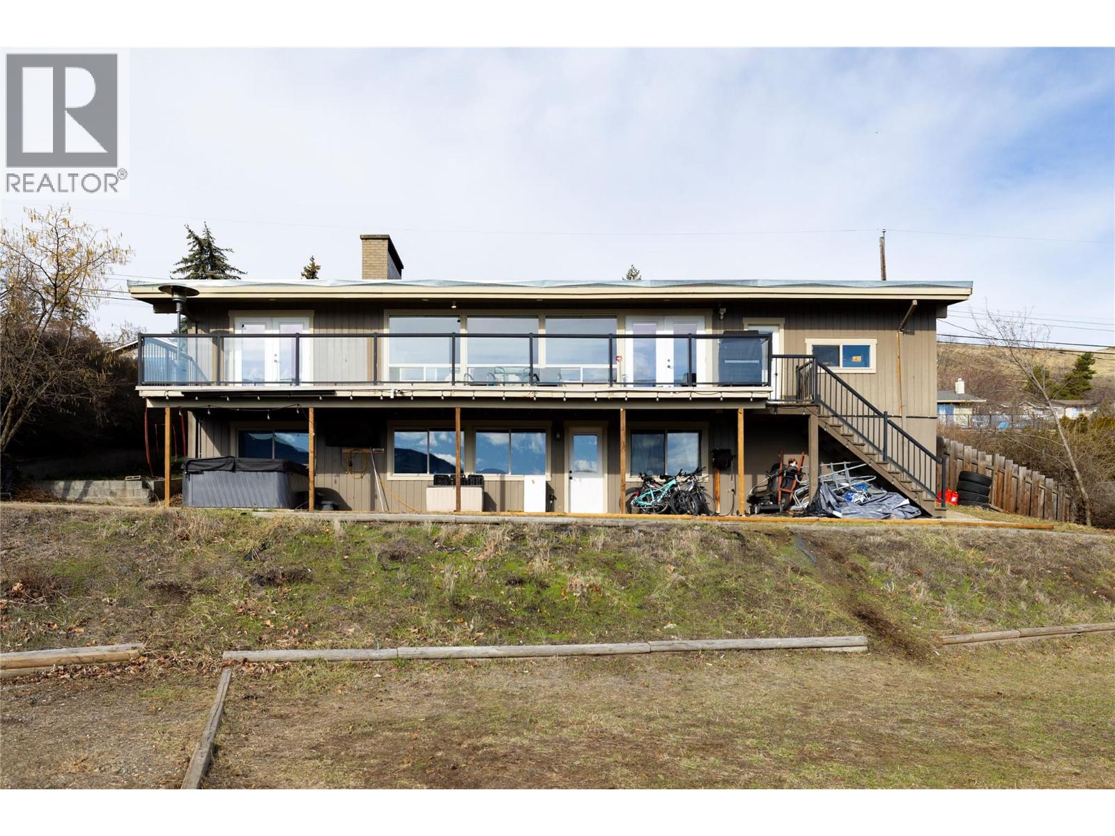 8705 Kalview Drive, Coldstream