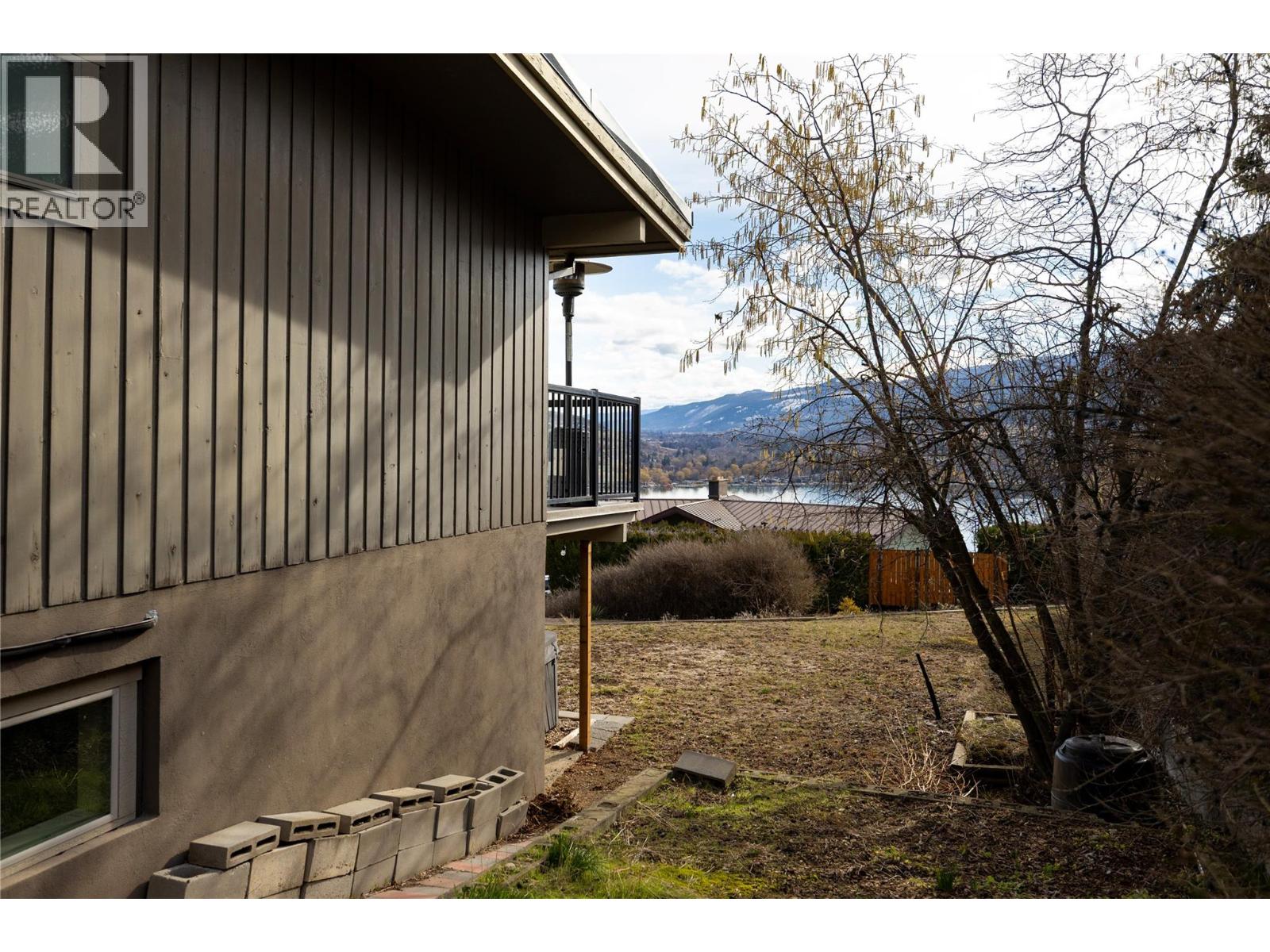 8705 Kalview Drive - 48