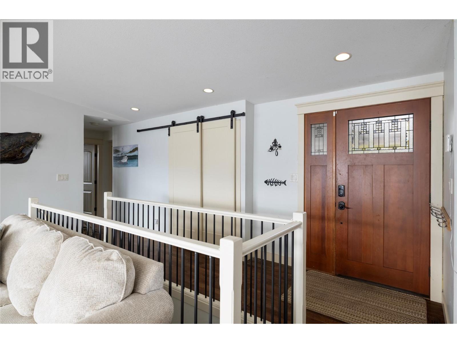 8705 Kalview Drive, Coldstream