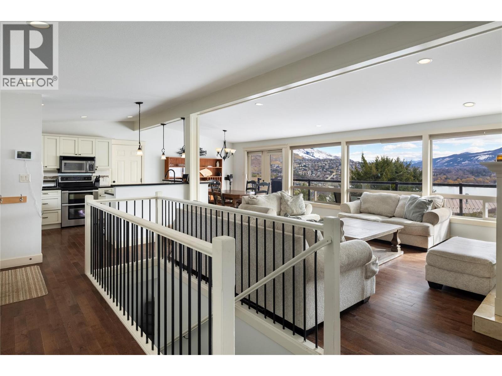 8705 Kalview Drive, Coldstream