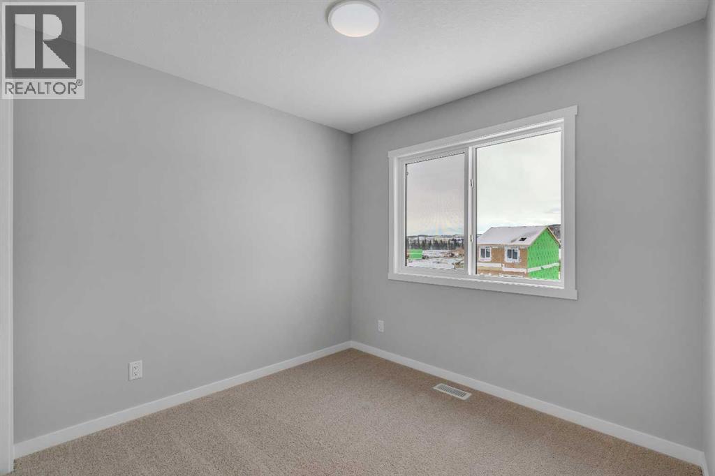 Single Family House for Sale in  Creekview Drive SW Pine Creek Calgary 