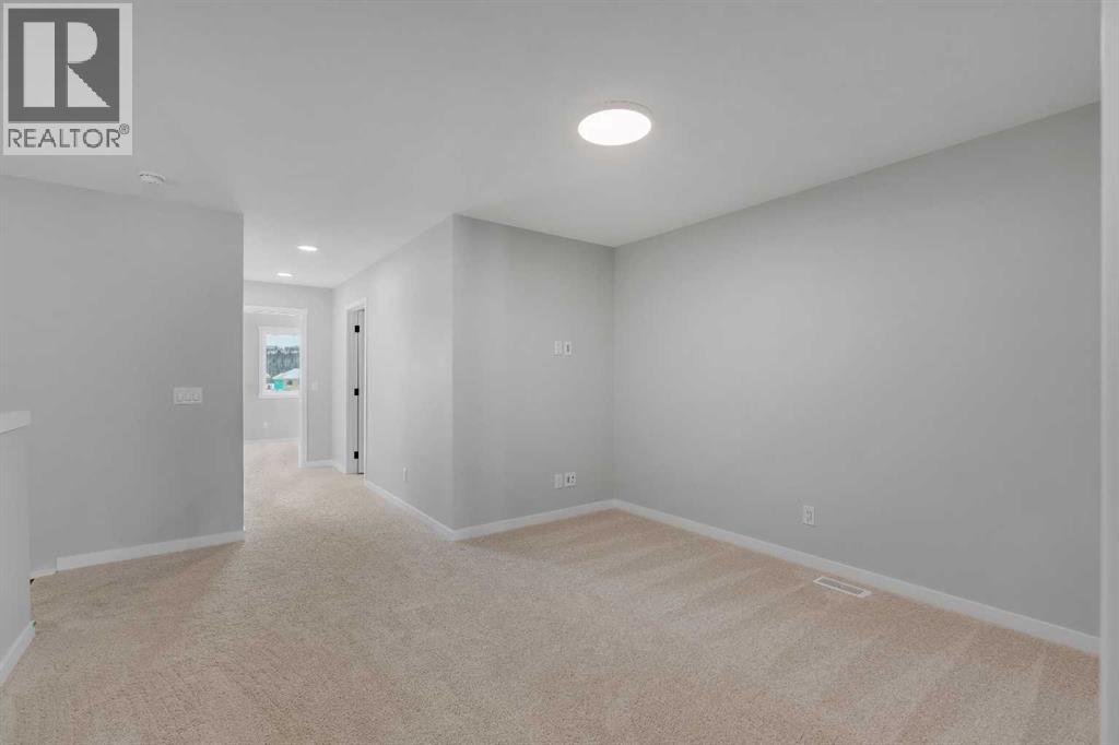 Single Family House for Sale in  Creekview Drive SW Pine Creek Calgary 