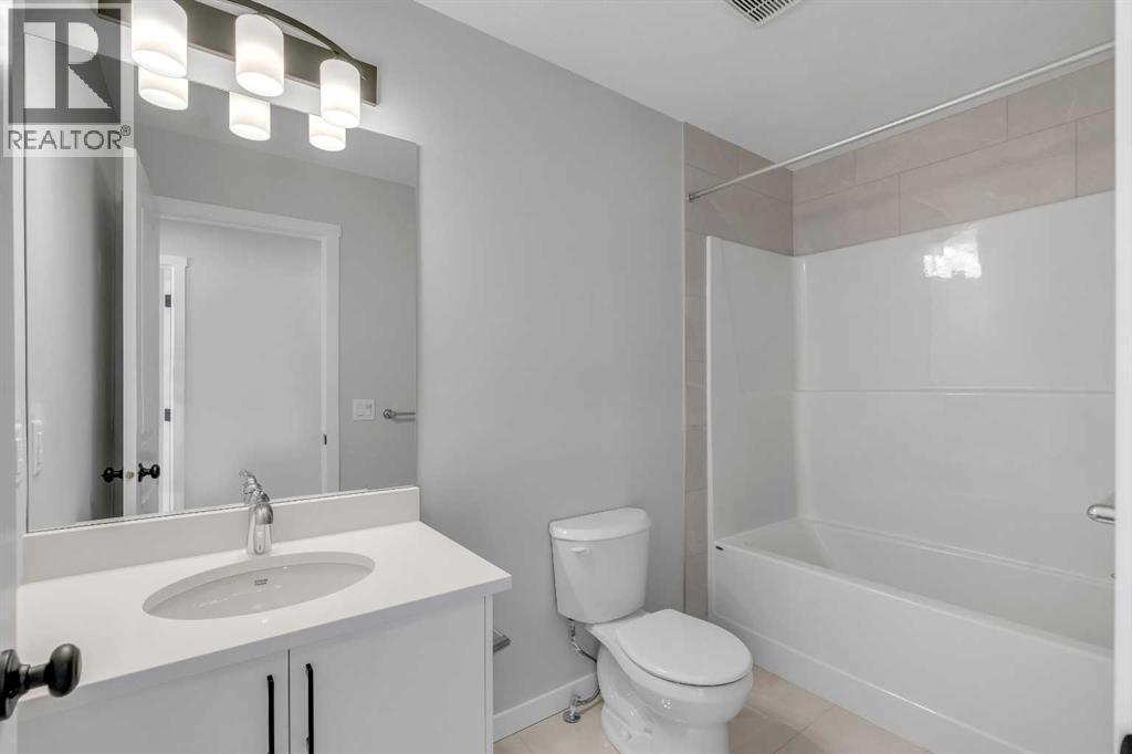 Single Family House for Sale in  Creekview Drive SW Pine Creek Calgary 