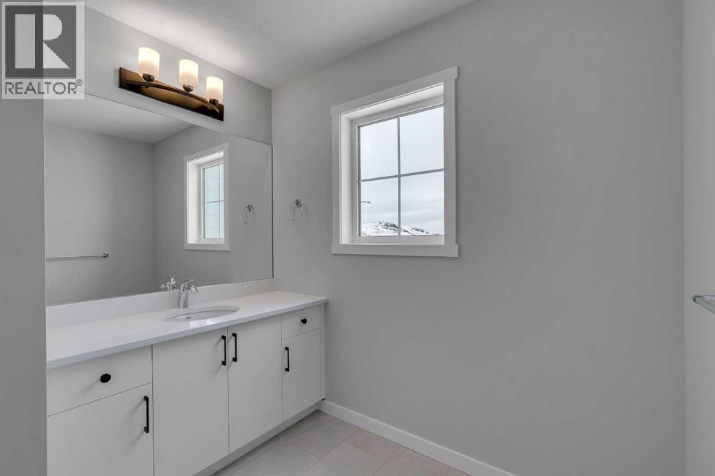 Single Family House for Sale in  Creekview Drive SW Pine Creek Calgary 