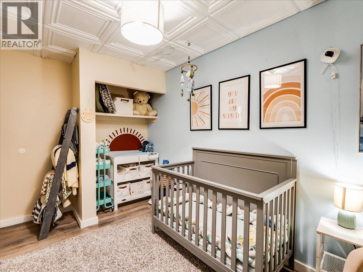 1441 Meadowbrook Drive, Castlegar