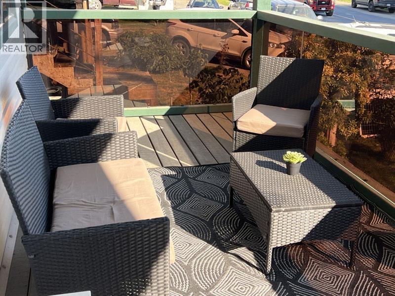 811 OCEANVIEW DRIVE - 23