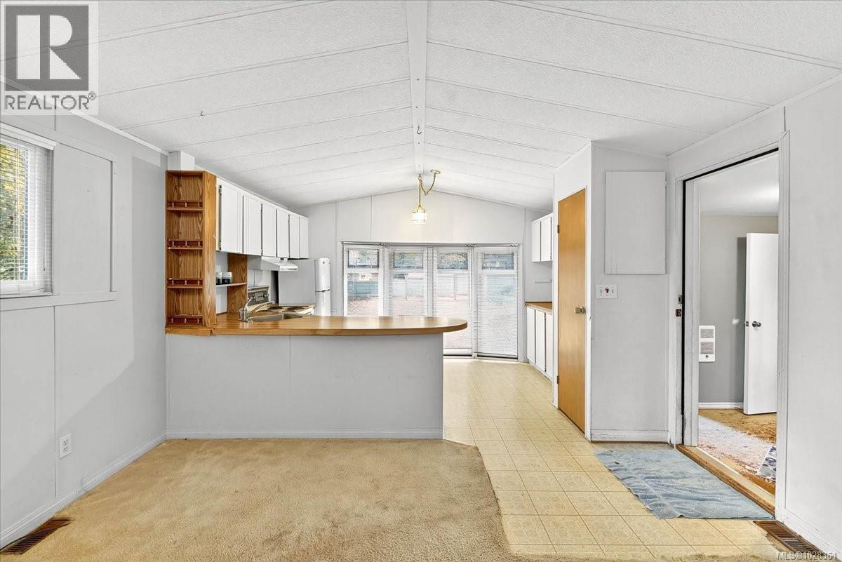 5560 Kitsuksis Rd, Port Alberni