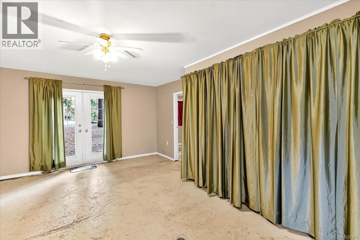 5560 Kitsuksis Rd, Port Alberni