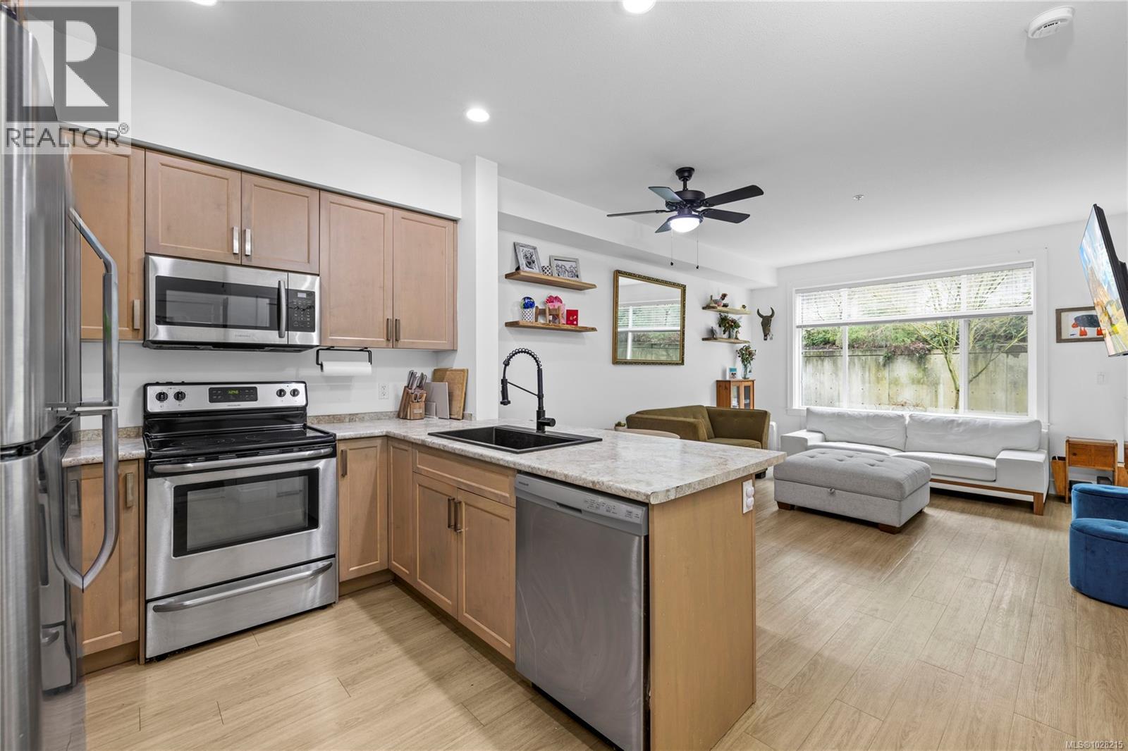 #117 4960 SONGBIRD PL - 18