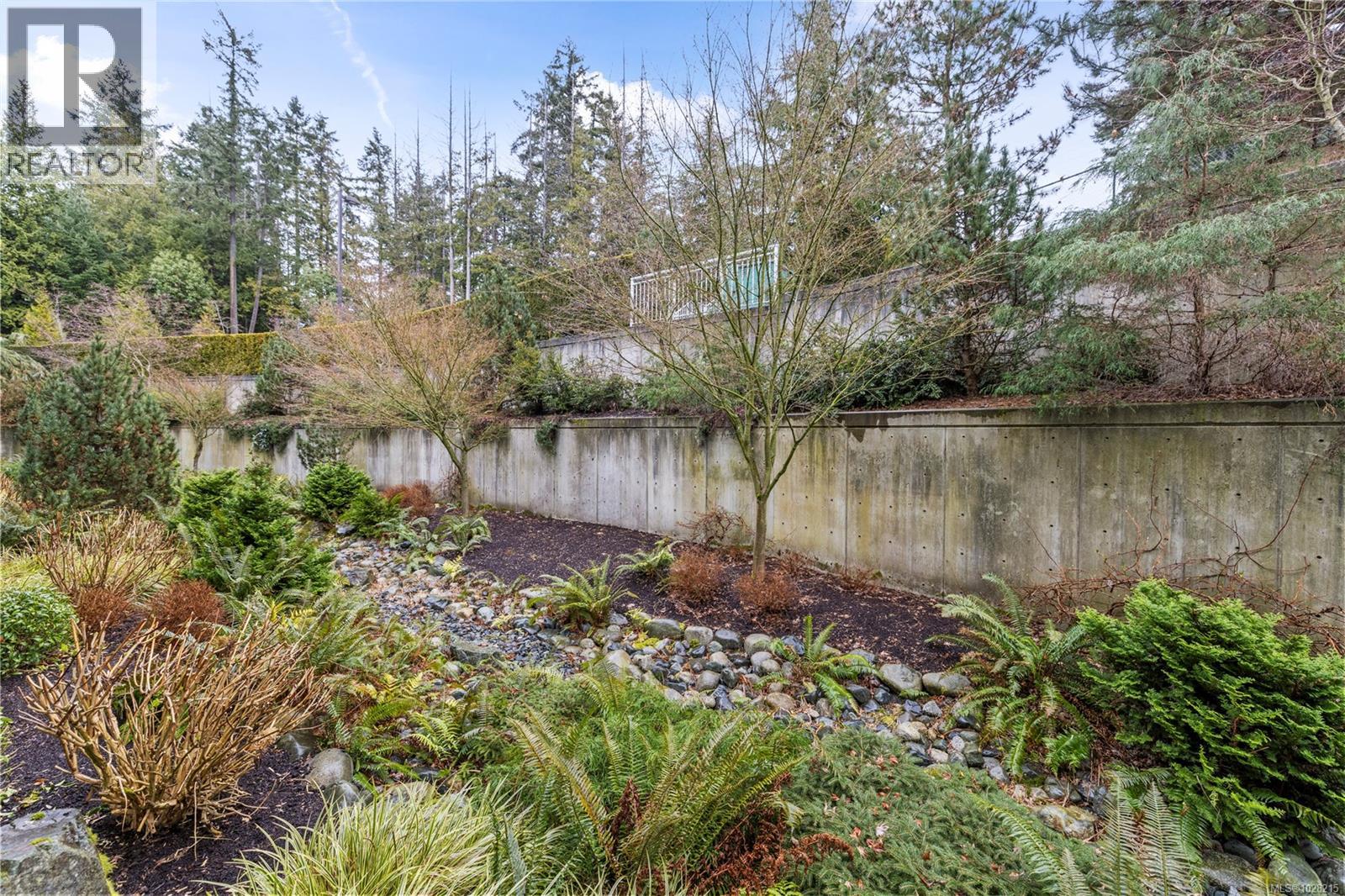 #117 4960 SONGBIRD PL - 8