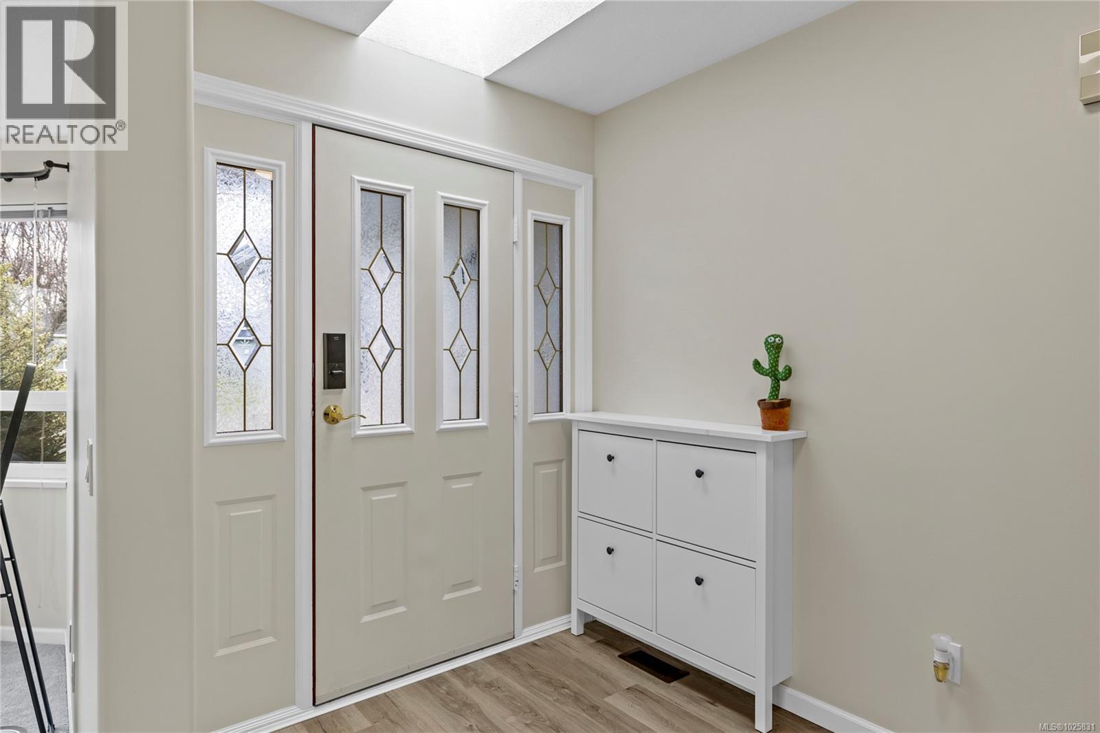 47 Magnolia Dr, Parksville