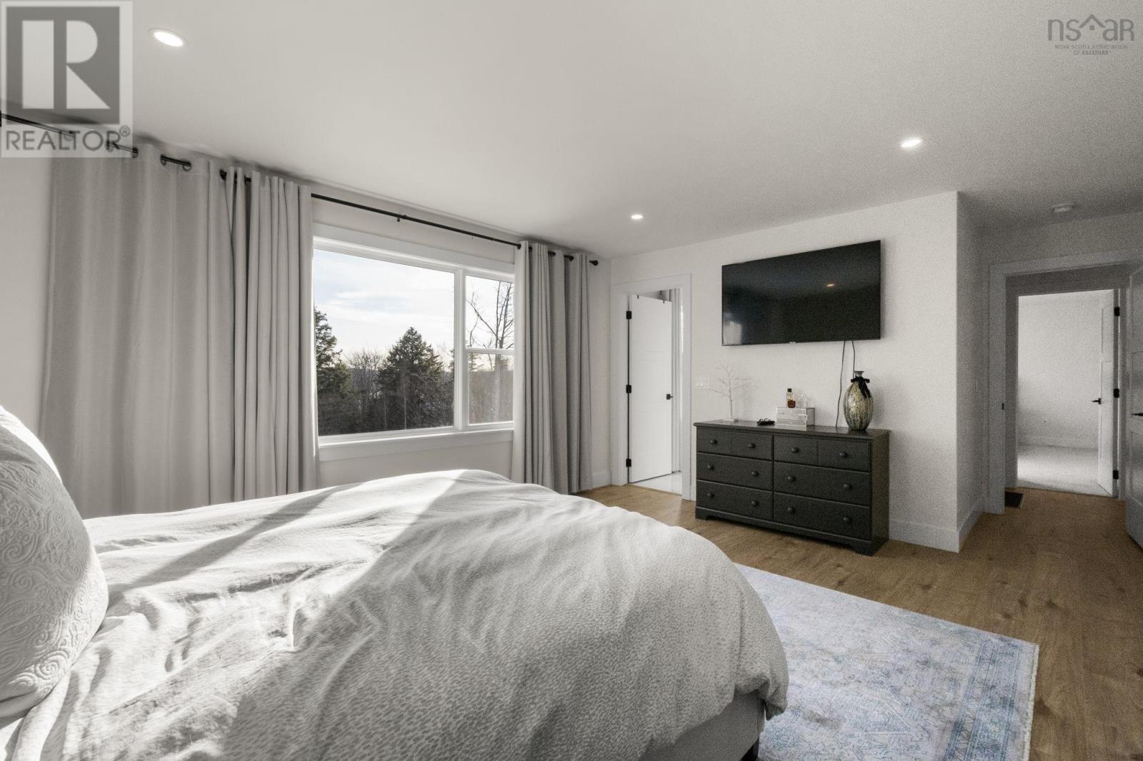 Property 26 of 50 of 456 Magenta Drive