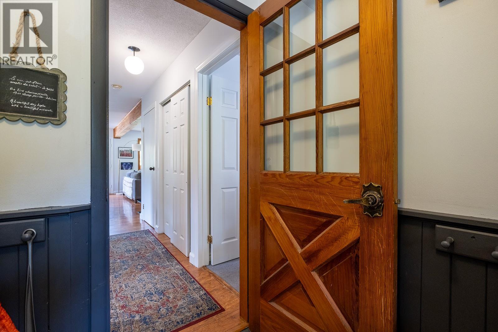 1190 Black Bear Drive, Rossland