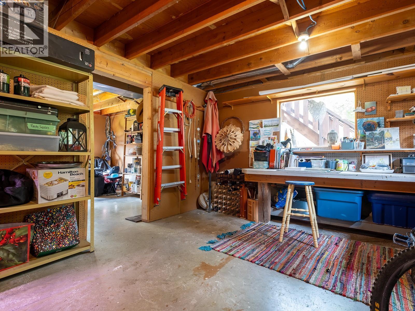 1190 Black Bear Drive, Rossland