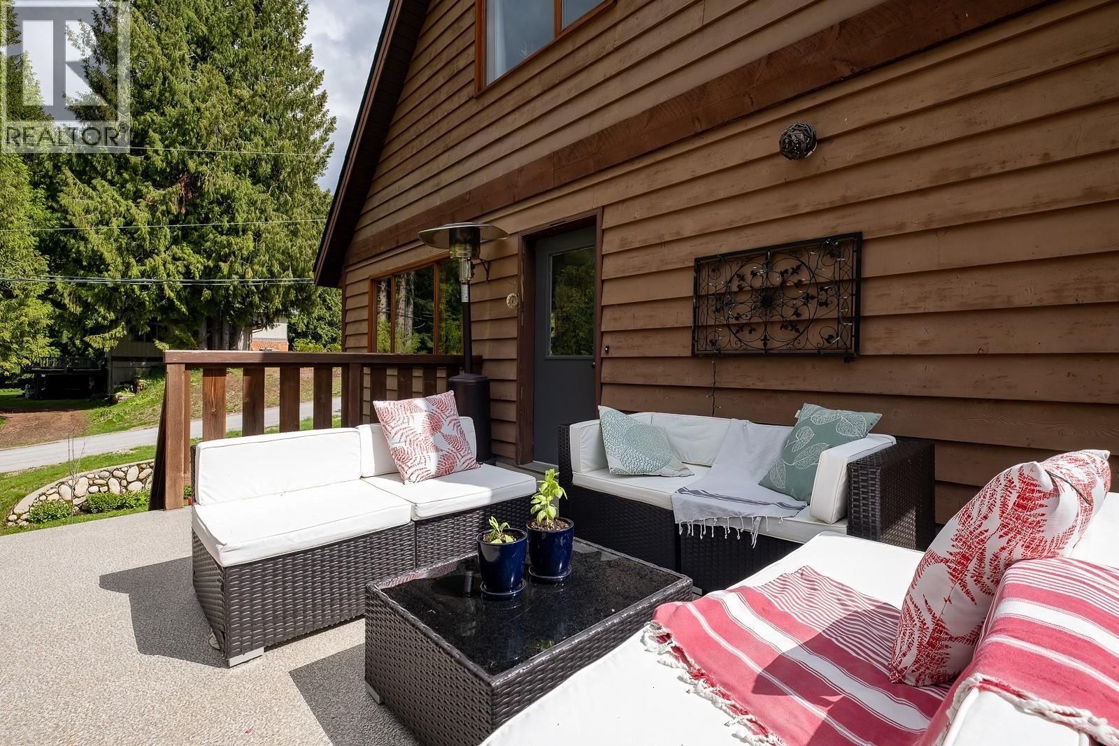 1190 Black Bear Drive, Rossland