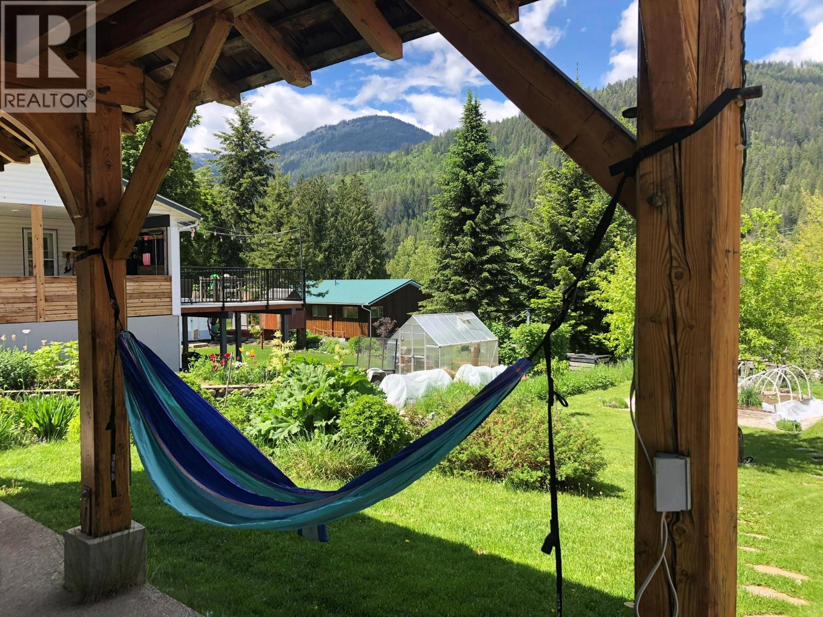 1190 Black Bear Drive, Rossland