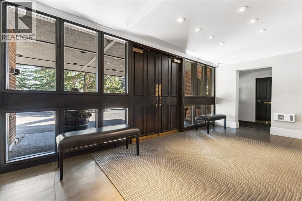 Single Family House for Sale in N  Eagle Ridge Drive SW Eagle Ridge Calgary 