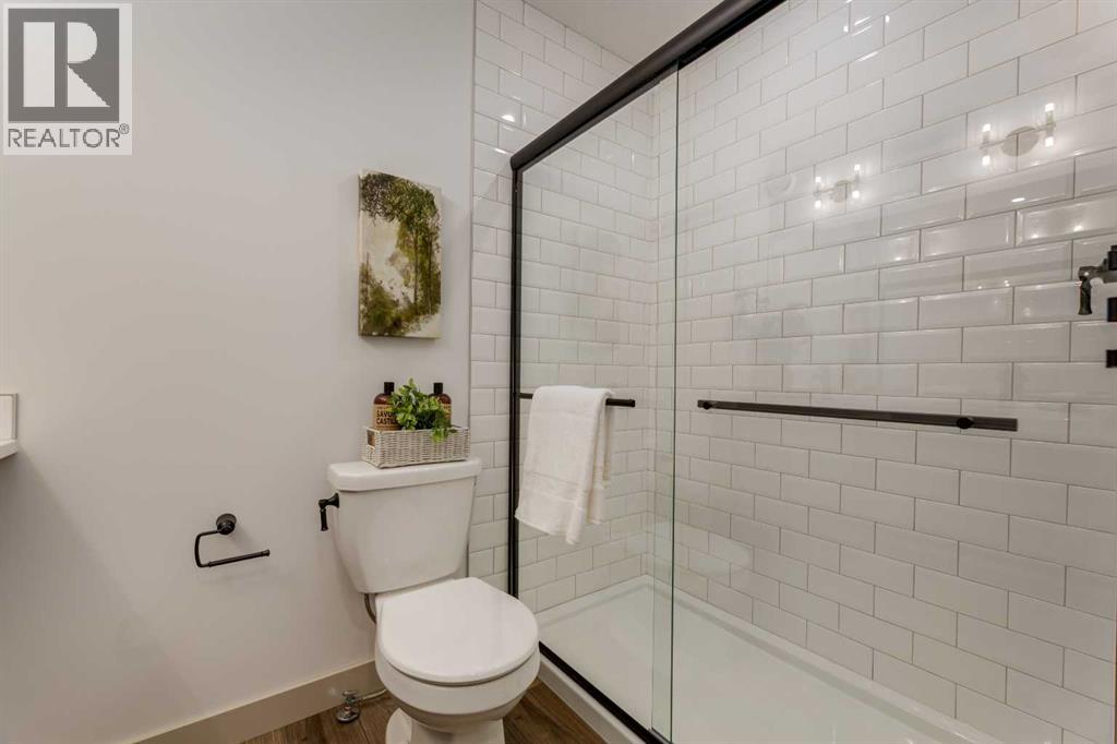 Single Family House for Sale in  Creekside Drive SW Pine Creek Calgary 