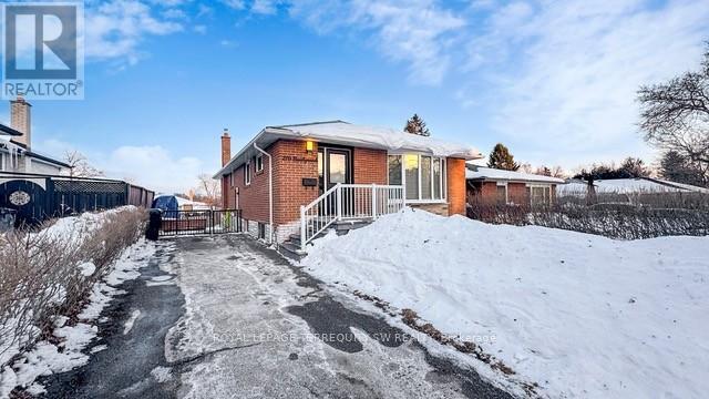 Listing photo of LOWER LVL - 219 BEECHGROVE DRIVE