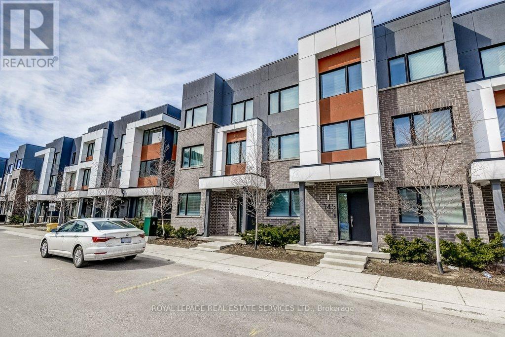 143 GROVEWOOD COMMON - 3