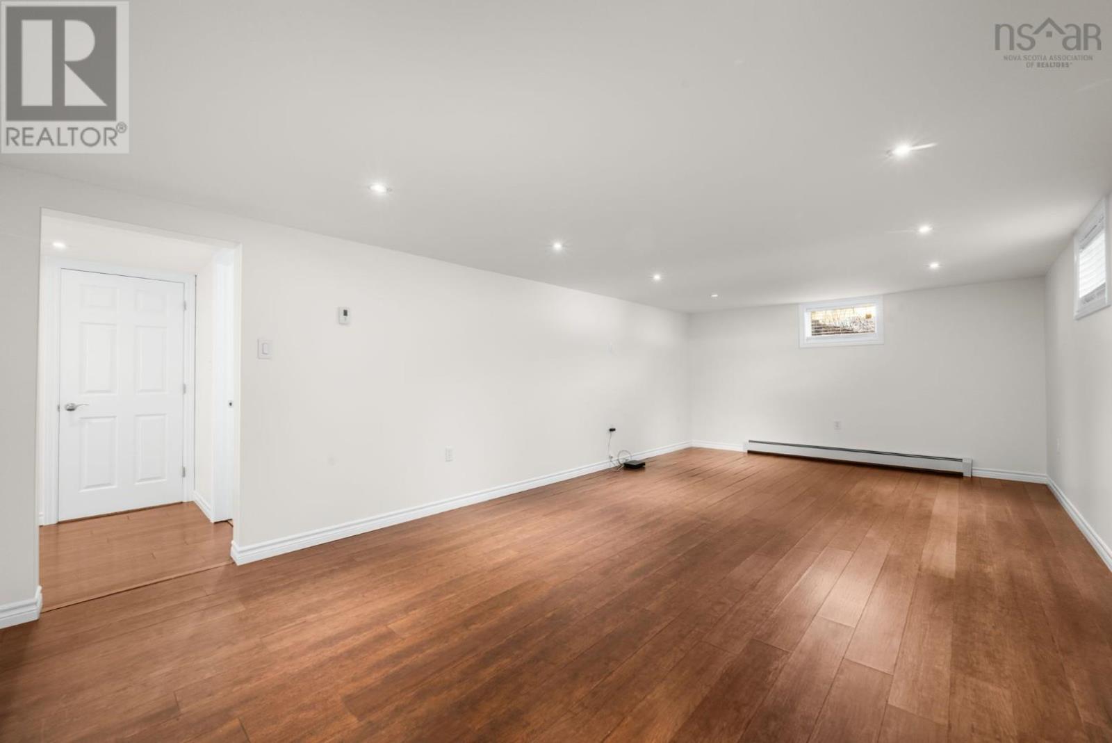 Property 22 of 46 of 21 Smith Avenue