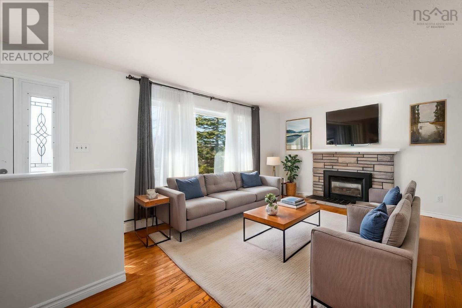 Property 2 of 46 of 21 Smith Avenue