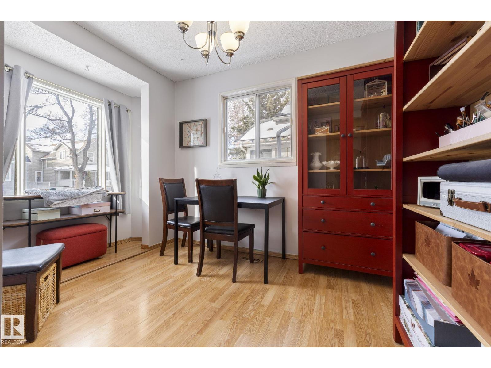 11521 92 ST NW, Edmonton