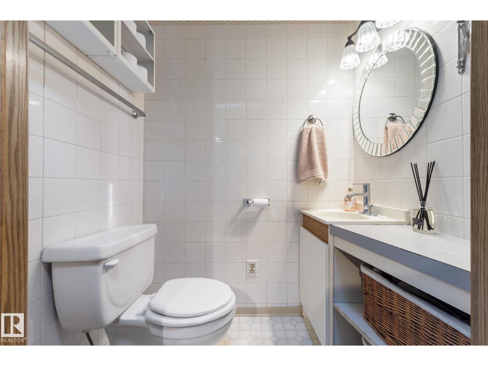 11521 92 ST NW, Edmonton