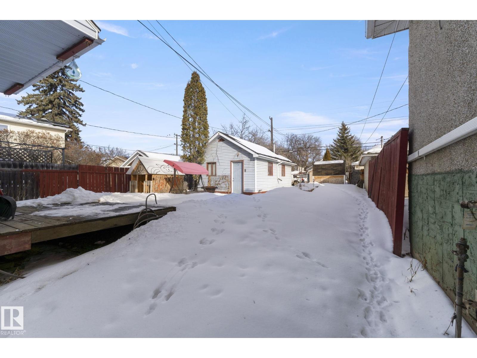 11521 92 ST NW, Edmonton