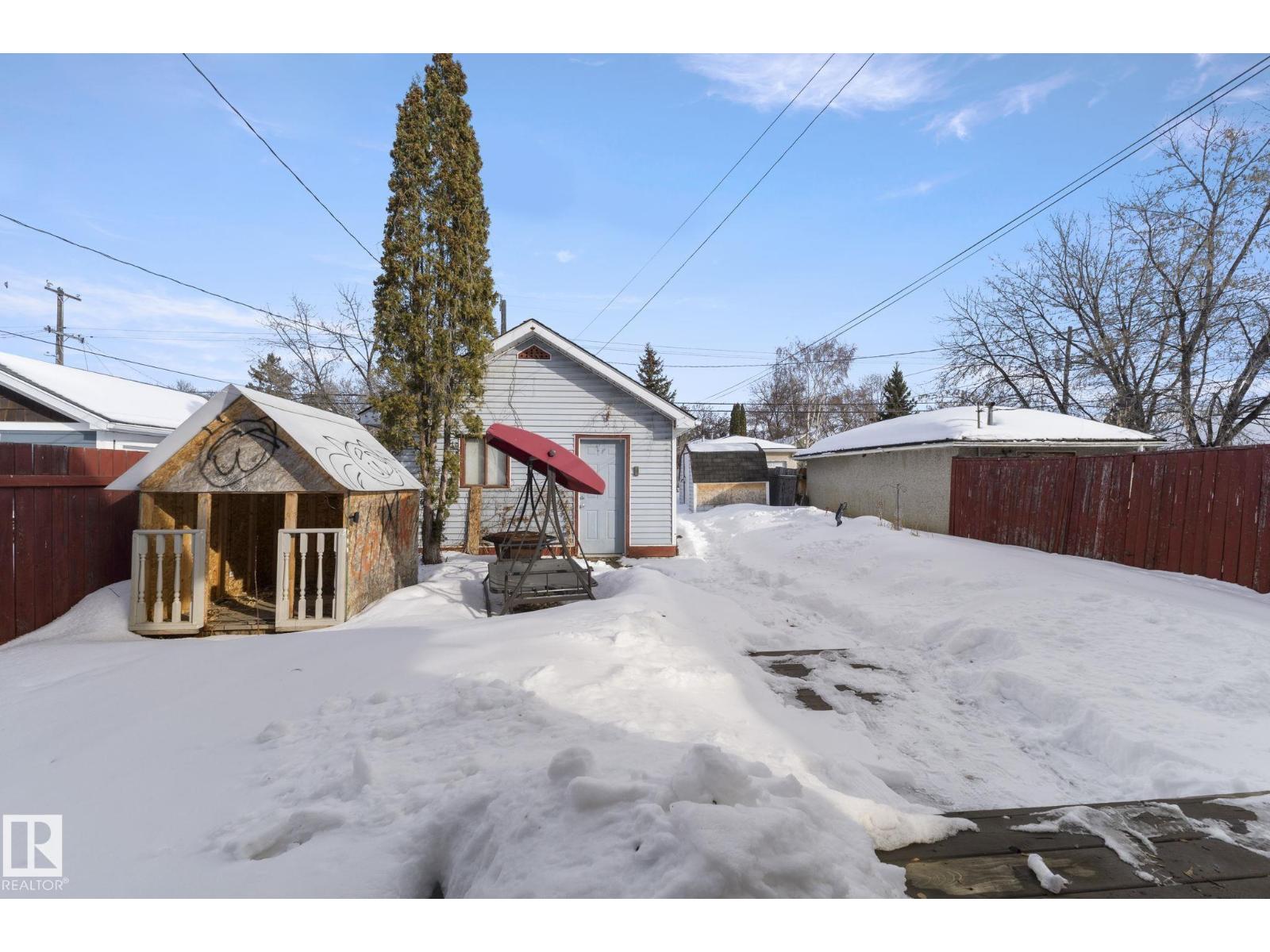 11521 92 ST NW, Edmonton