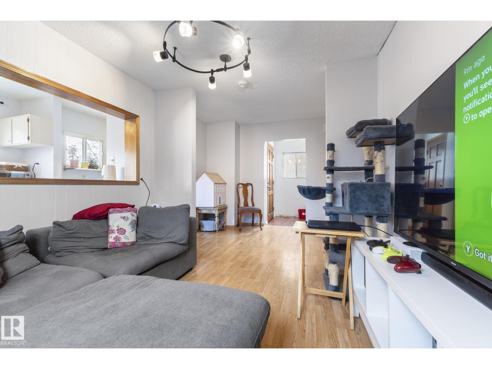 11521 92 ST NW, Edmonton