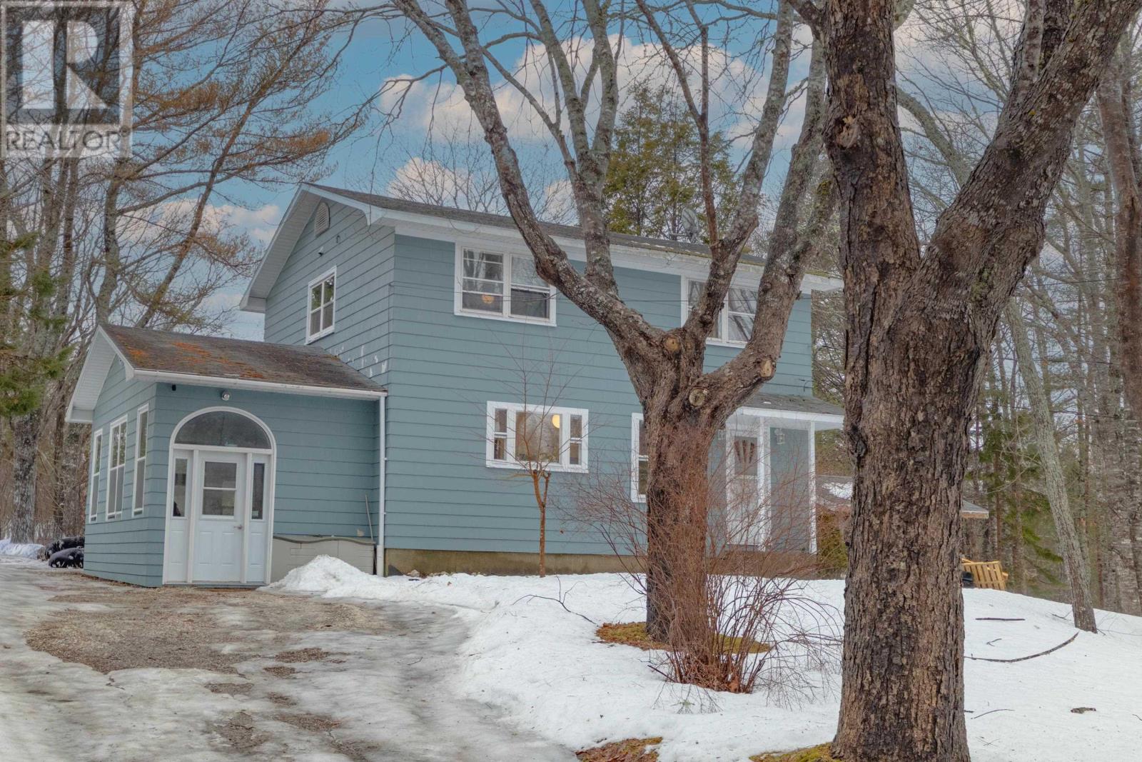 Property 3 of 28 of 109 Ohio Road