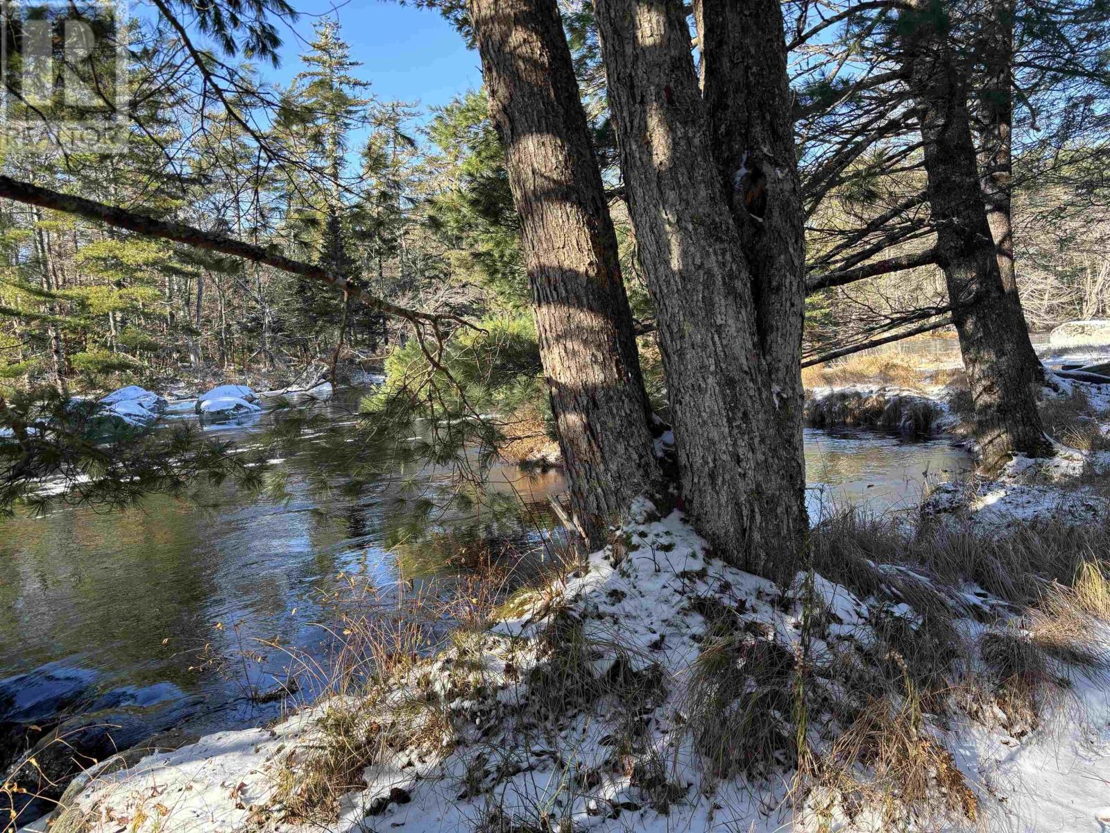 Property 27 of 28 of 109 Ohio Road