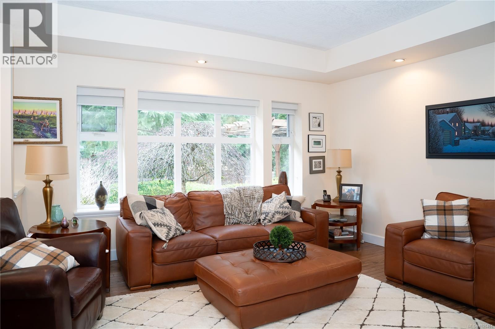 2514 Kinnoull Cres - 2