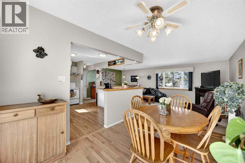 Single Family House Bi-level for Sale in  Maddock Way NE Marlborough Park Calgary 