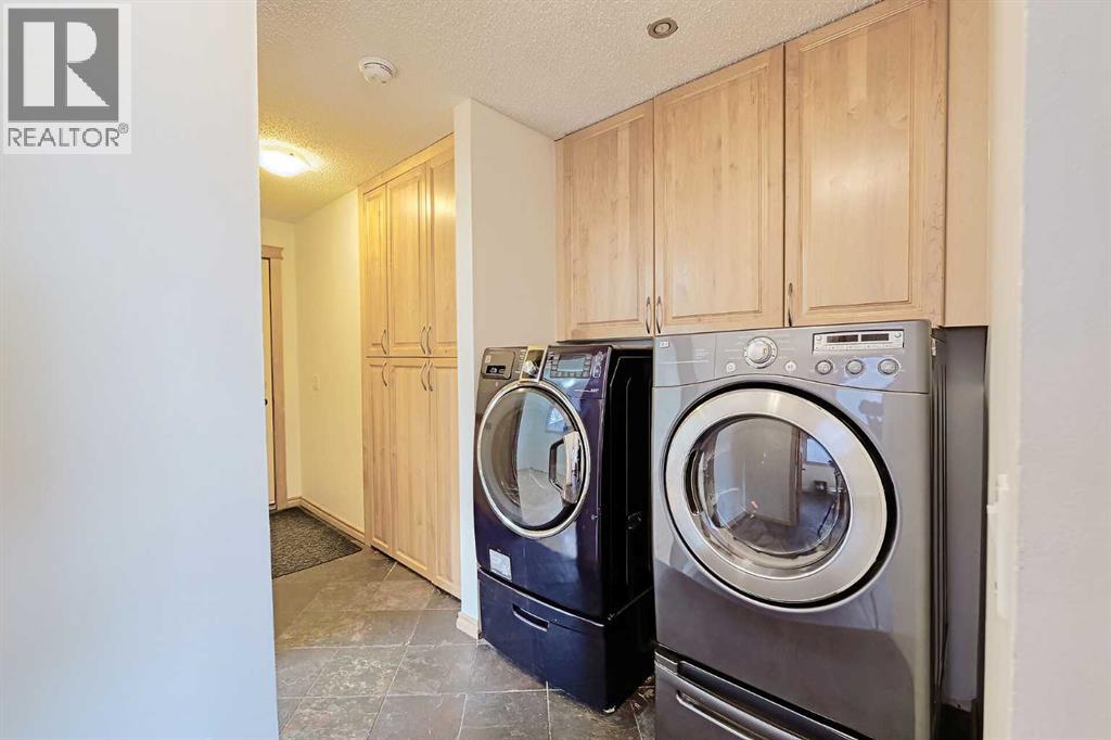 Single Family House for Sale in  Bernard Way NW Beddington Heights Calgary 