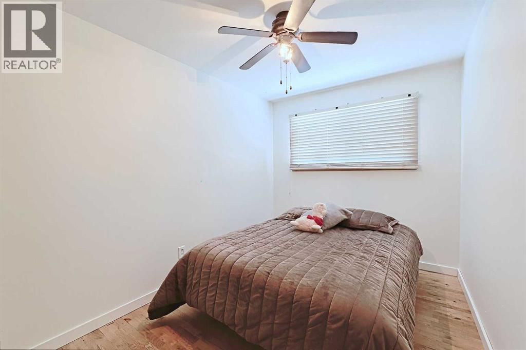 Single Family House for Sale in  Bernard Way NW Beddington Heights Calgary 