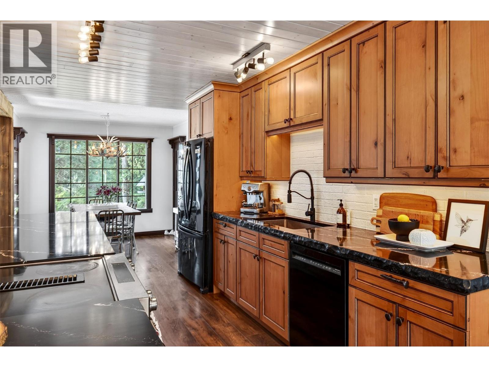 3025 Camozzi Road, Revelstoke