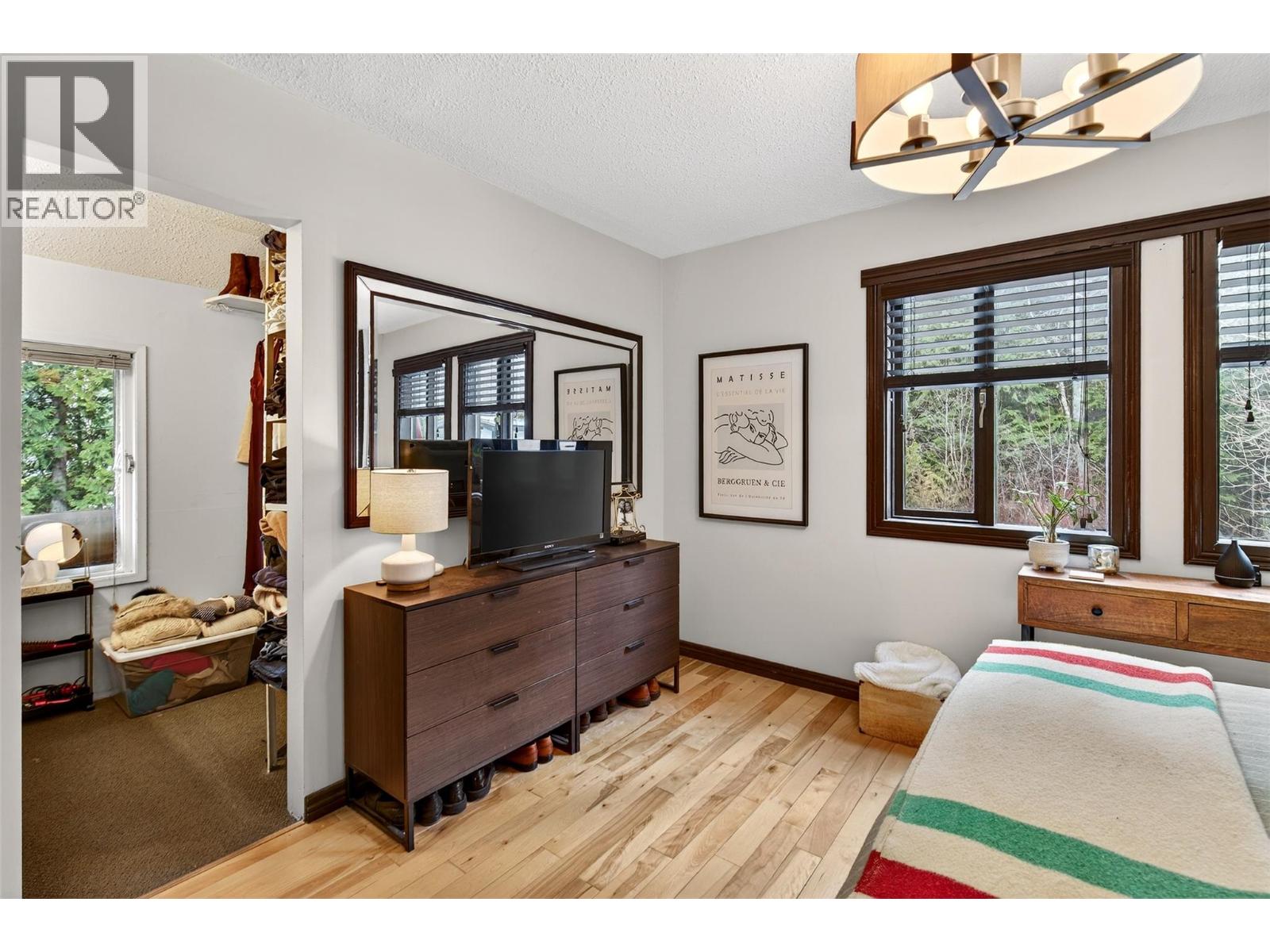 3025 Camozzi Road, Revelstoke