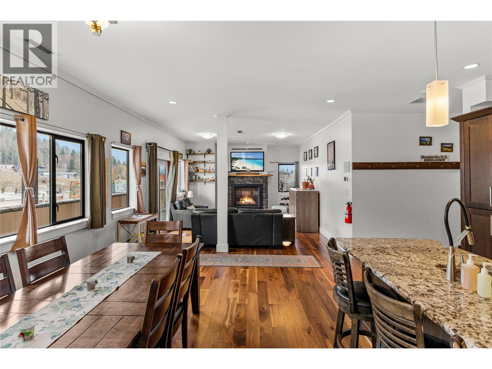 309 1 Street W Unit# 301, Revelstoke