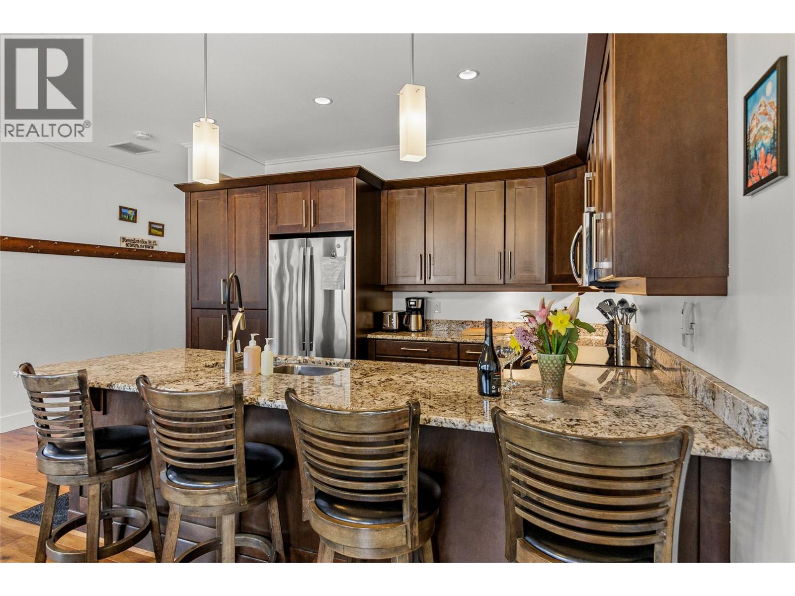 309 1 Street W Unit# 301, Revelstoke