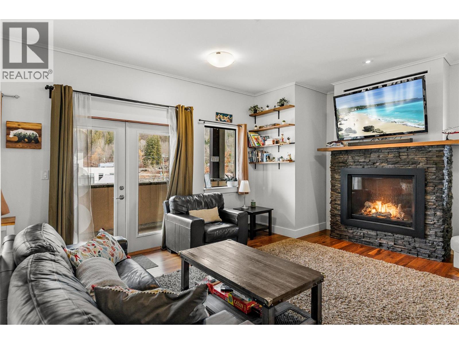 309 1 Street W Unit# 301, Revelstoke