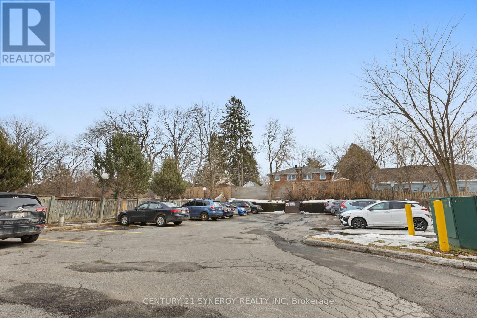 8 – 1204 SHILLINGTON AVENUE, Ottawa, Ontario