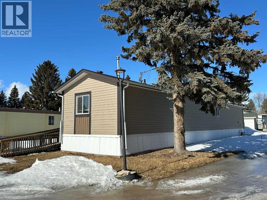 6205 54 Street, Ponoka