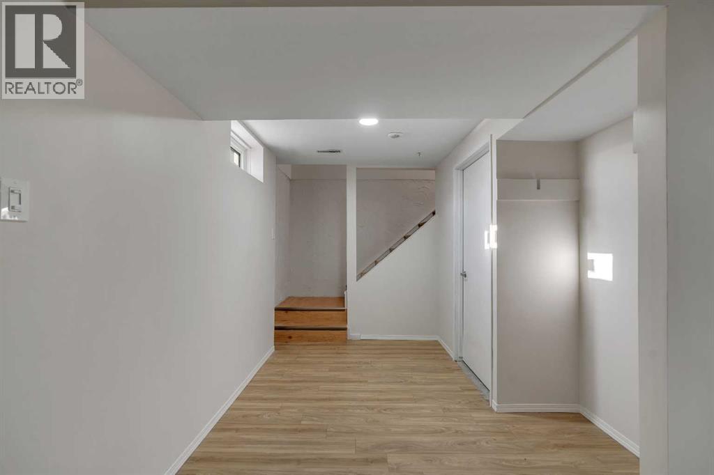 Single Family House Bungalow for Sale in  Huntham Place NE Huntington Hills Calgary 